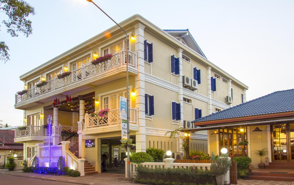 Le Bouton D'Or Boutique Hotel Thakhek Bagian luar foto
