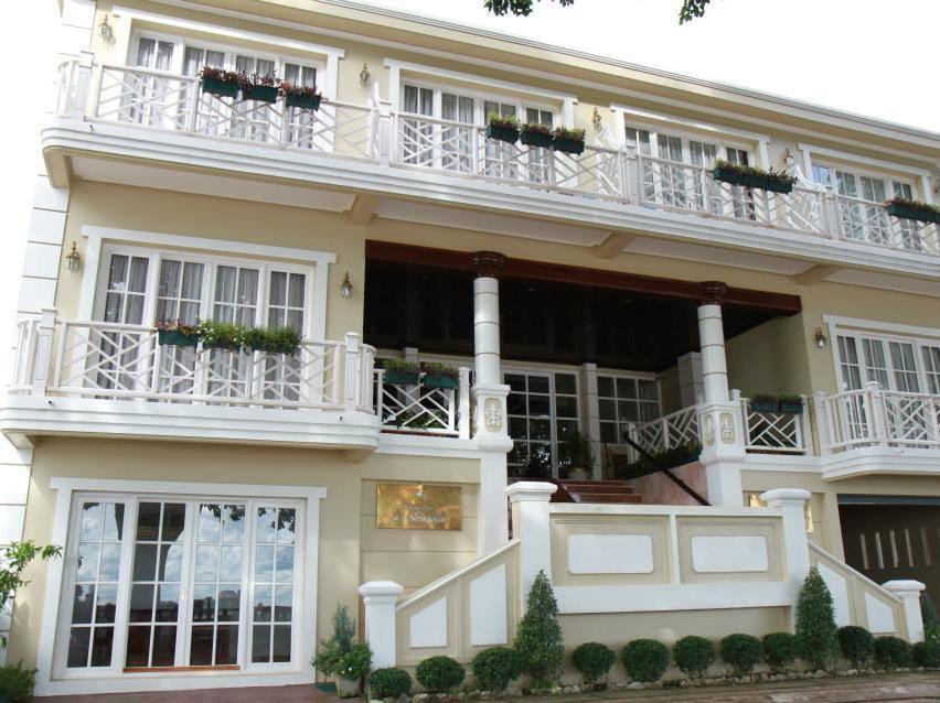 Le Bouton D'Or Boutique Hotel Thakhek Bagian luar foto
